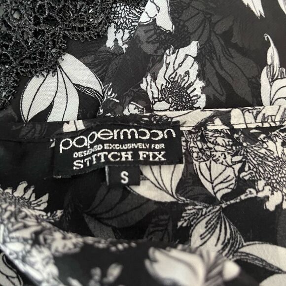 Papermoon designed Exclusively for Stitch Fix black/white kimono style top sz S - Picture 6 of 6